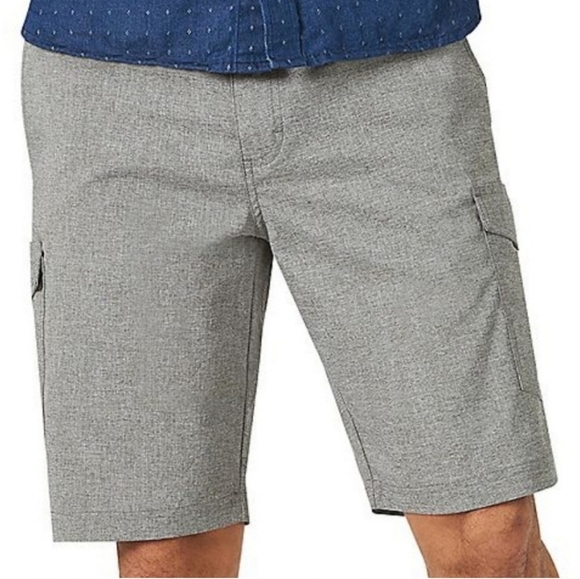 Lee mens extreme comfort performance stretch cargo shorts Golf sz 42 nwt - Picture 1 of 5
